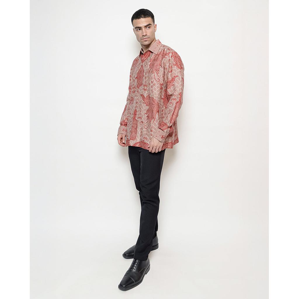 Hand-Drawn Batik Shirt With Papua Burung Cendrawasih Pattern