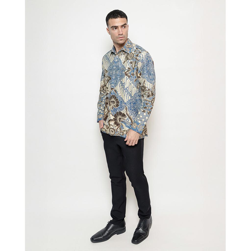 Hand-Drawn Batik Shirt With Lereng Seling Sidamukti Pattern