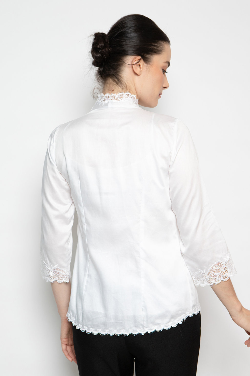 KEBAYA ENCIM NIRMALA